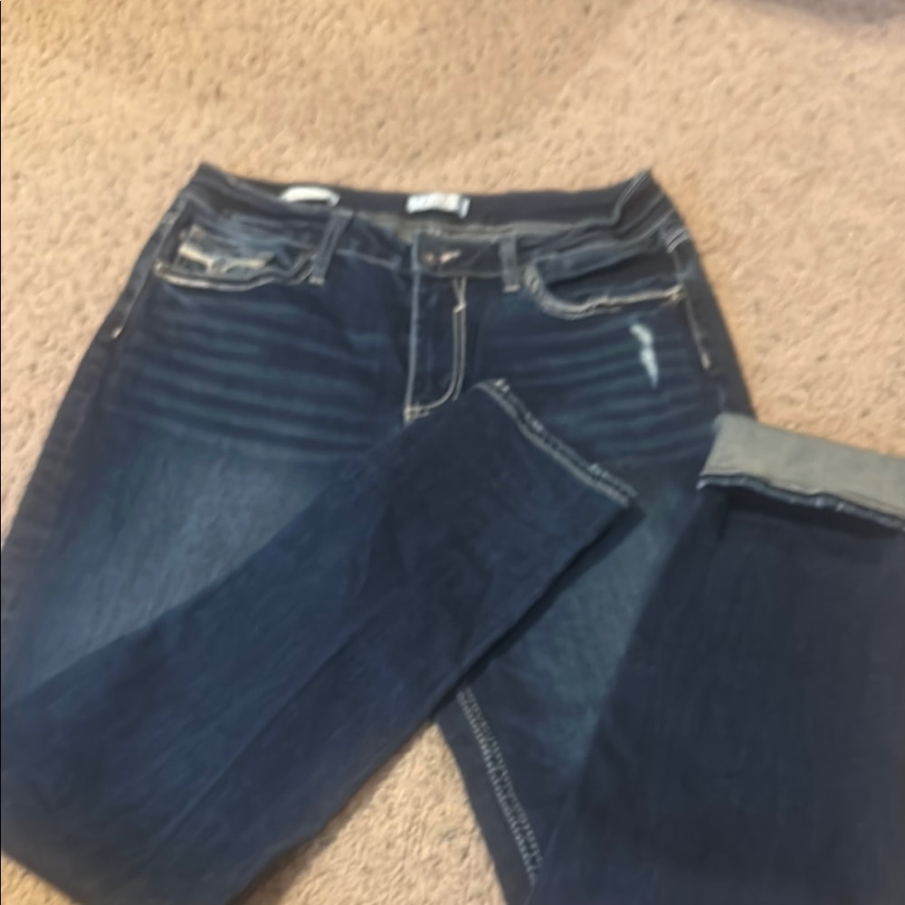 Vigoss Boyfriend cut Jeans with Modern Fading